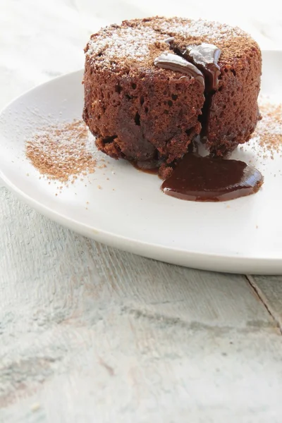 Chokladfondant tårta — Stockfoto