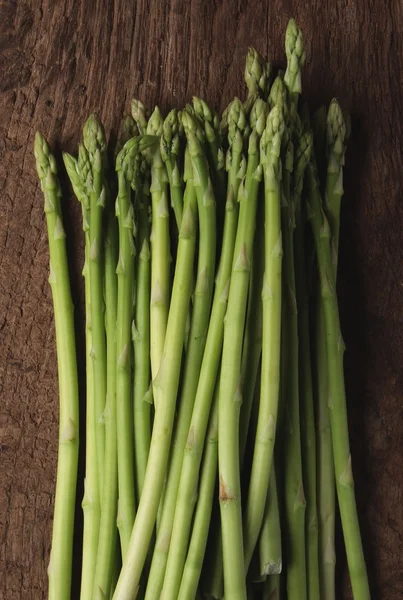 taze kuşkonmaz demet