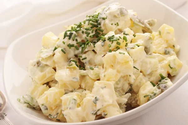 Potato salad in bowl — Stock Photo, Image