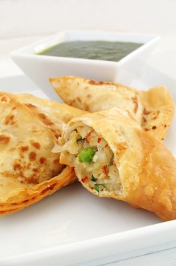 Geleneksel Hint Samosas