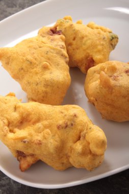 kızarmış tavuk parçaları