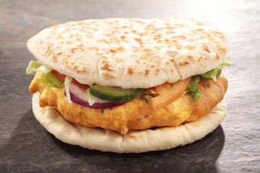 tavuk pakora burger