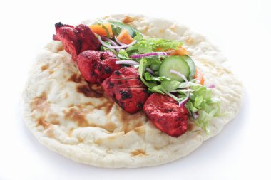 şiş köfte tikka ekmek şal