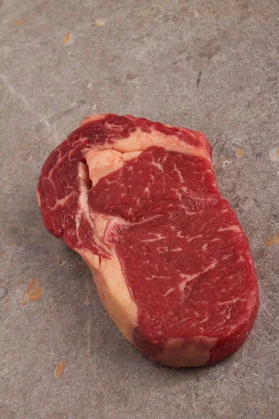 Prime leeftijd rib eye steak — Stockfoto