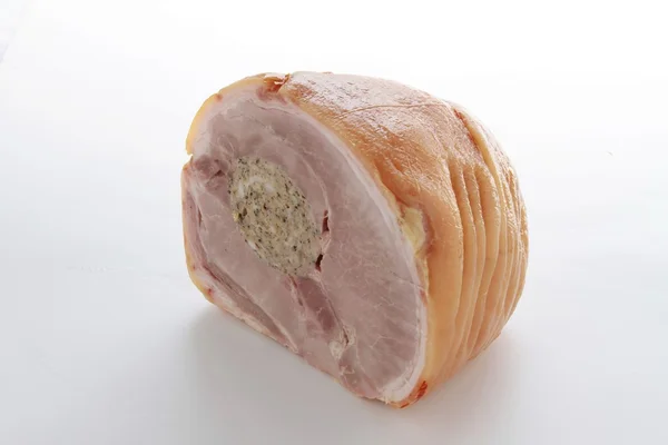 Gekookte ham geïsoleerd — Stockfoto