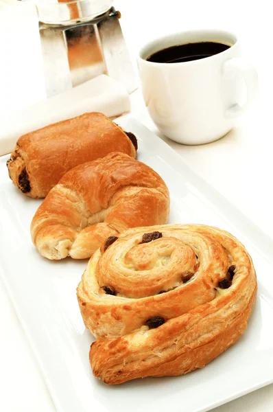Croissants pastries pain au chocolat — Stock Photo, Image