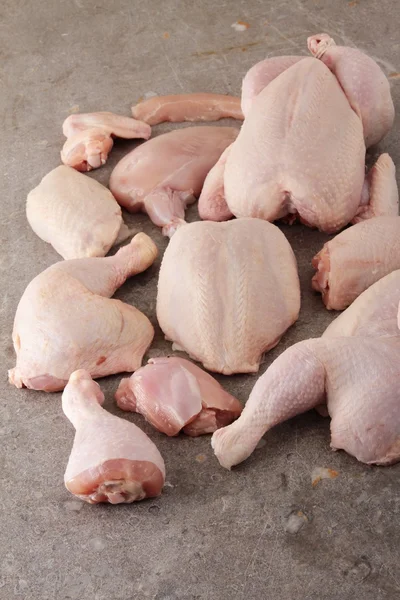 Rå kyckling skuren urval — Stockfoto