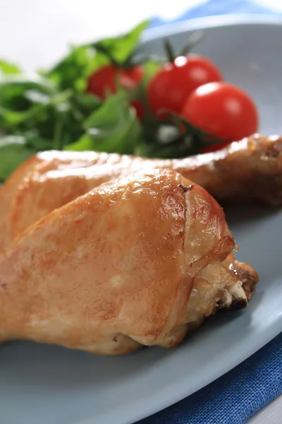 Plat de poulet plat repas principal — Photo