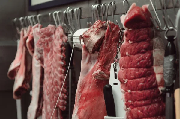 Butchering meat closeup — Stock Photo, Image