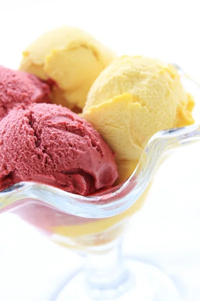 Γλυκό φρέσκο παγωτό — Φωτογραφία Αρχείου
