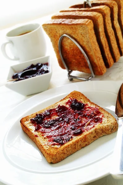 Pão torrado pequeno-almoço — Fotografia de Stock