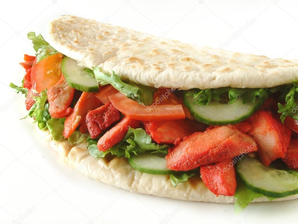 Şiş Köfteli Ekmek Kebabı Şiş Köfteli Ekmek Kebabı