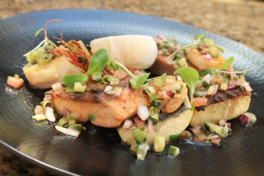 Sağlıklı balık yemek