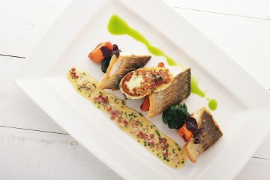 Sağlıklı balık yemek