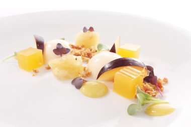 meyve salatası tatlı