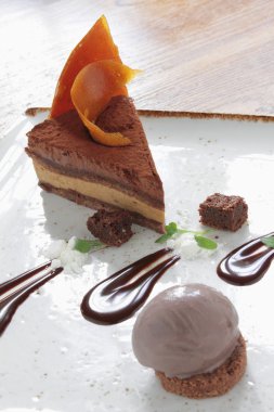 çikolata torte tatlı