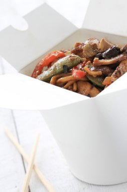 Geleneksel Çince paket servisi olan Restoran