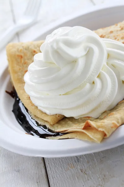 Crêpes fraîches à la crème — Photo