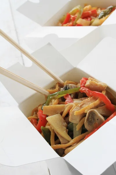 Comida china tradicional para llevar —  Fotos de Stock