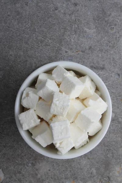 Beyaz Keçi peynir küpleri — Stok fotoğraf