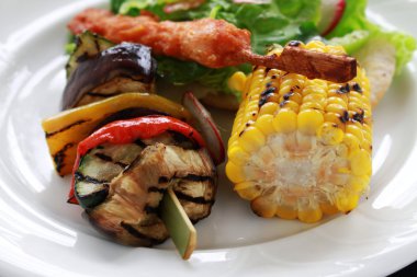 kaplamalı Barbekü yemek