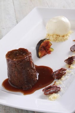 Yapışkan şekerleme puding tatlısı