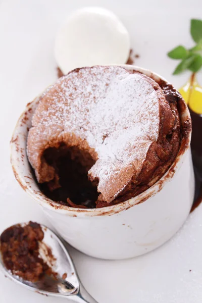 Çikolata sufle kaplama tatlı — Stok fotoğraf