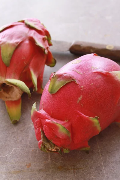 Frutas frescas de dragón en rodajas —  Fotos de Stock