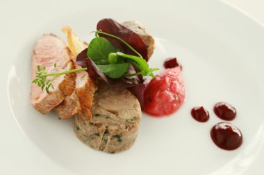 ördek ve domuz meze 