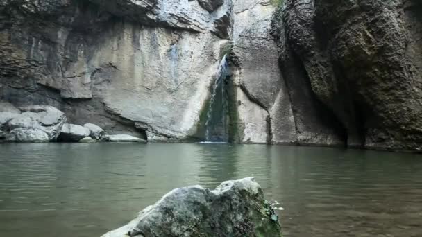 Emen Waterfall Bulgaria East Europe — 图库视频影像