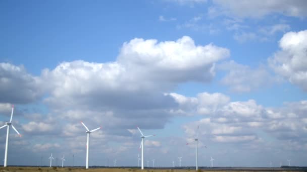 Windpark-Generatoren — Stockvideo