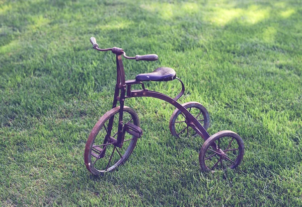 Retro kid's cykel — Stockfoto