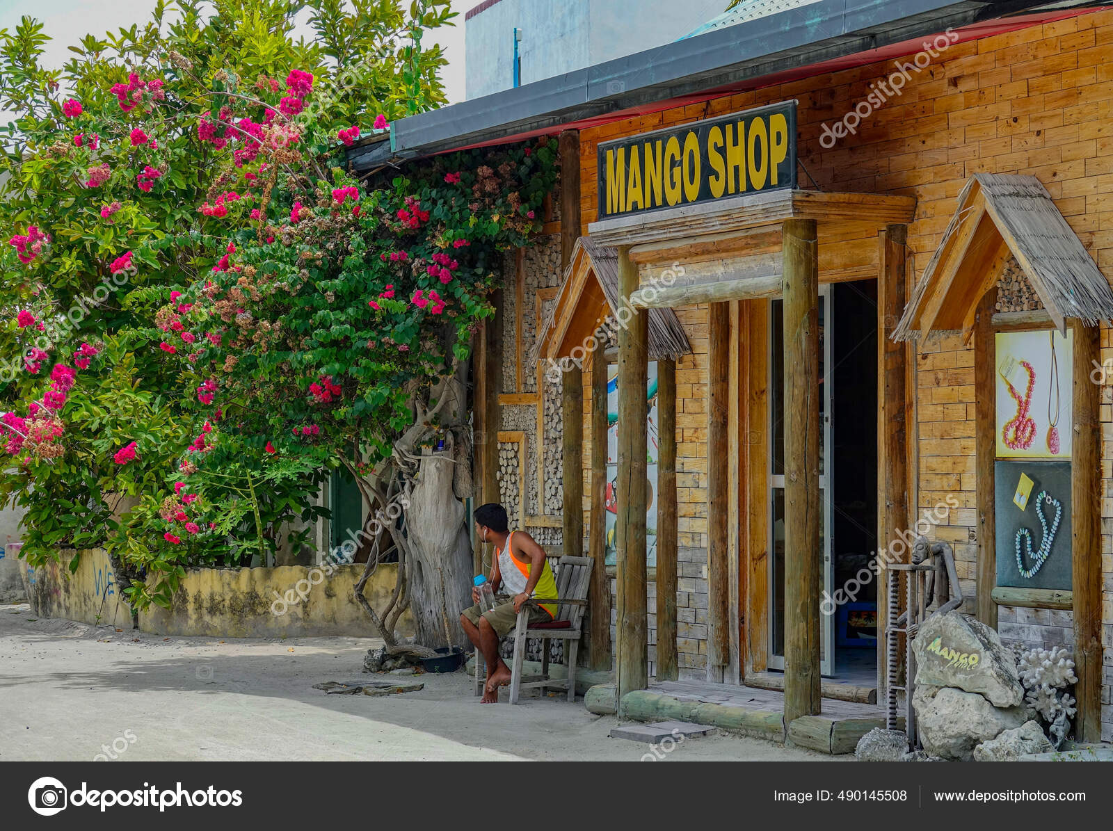 Bridgetown shopping street barbados hi-res stock photography and