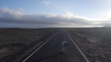 Longboarding sörf nokta doğru