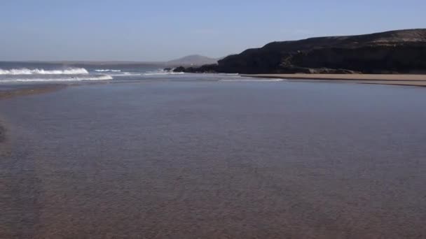 Playa de arena exótica — Vídeos de Stock