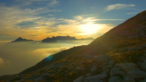 Paisaje de montaña — Vídeos de Stock