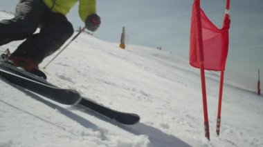 Kayakçı, dev Slalom Kayak eğitim