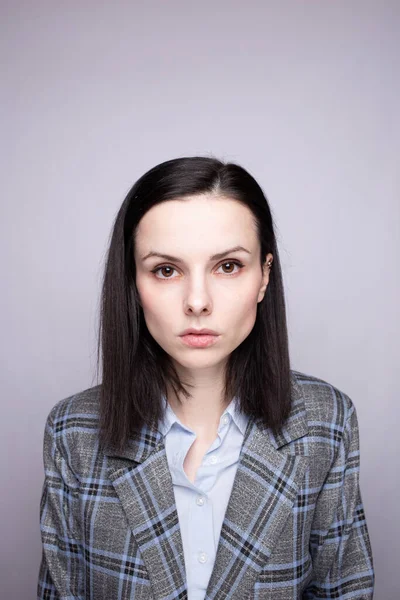 Mujer Traje Cuadros Gris —  Fotos de Stock