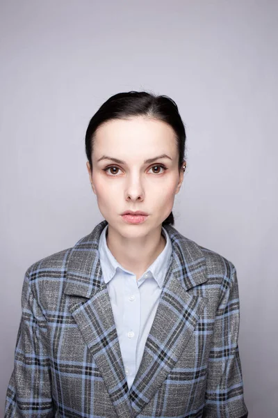 Trabalhador Escritório Mulher Terno Gaiola — Fotografia de Stock