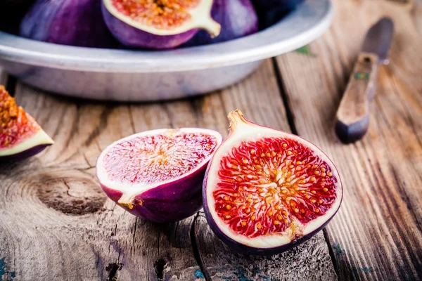 Fresh ripe figs closeup — Stock Photo, Image