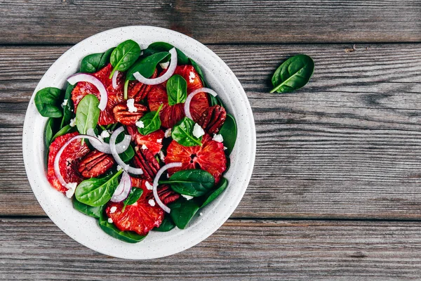 Citrus Spinach Salad Pecan Red Onions Goat Cheese Feta — Stock Photo, Image