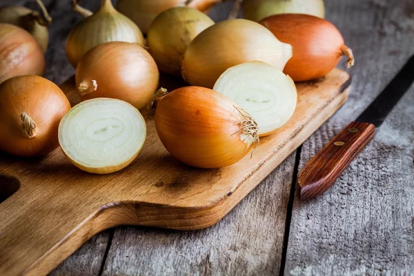 Cebollas orgánicas frescas —  Fotos de Stock