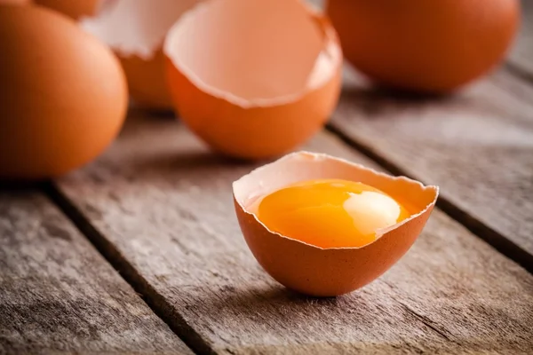 Fresh farm eggs — Stock Photo, Image