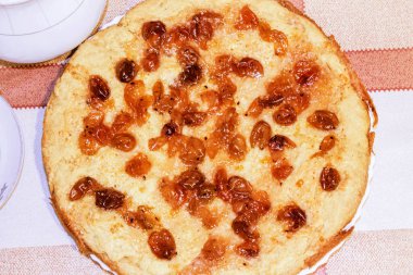 Böğürtlen reçelli lezzetli turta. Çay partisi..