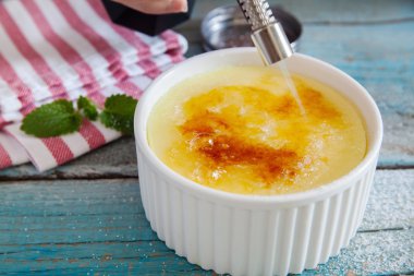 Creme Brulee masada