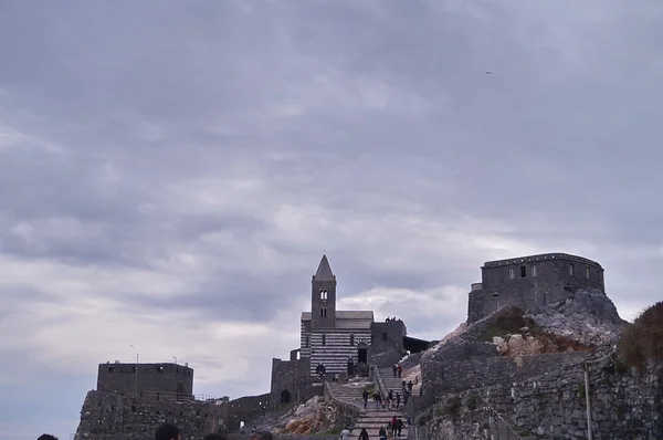 San Pietro church, Portovenere, Liguria, Itália — Fotografia de Stock