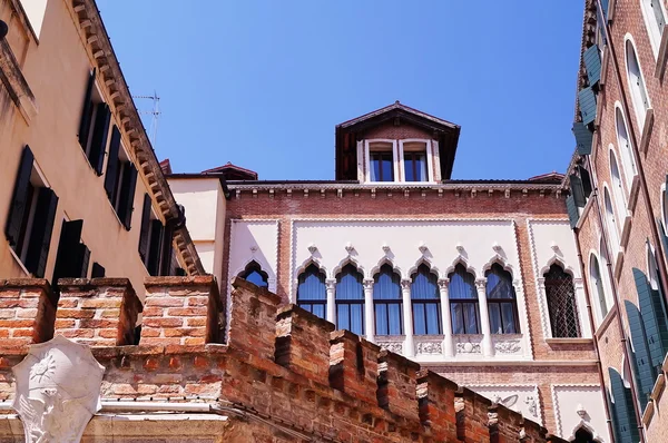 Παλάτια στο κέντρο της Βενετίας, Ιταλία — Φωτογραφία Αρχείου