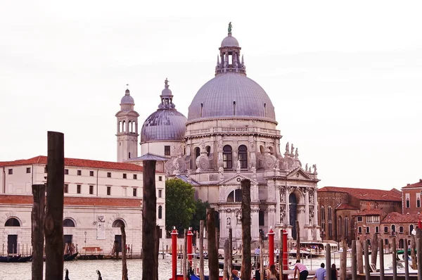 Basilikan Salute i solnedgången, Venedig, Italien — Stockfoto