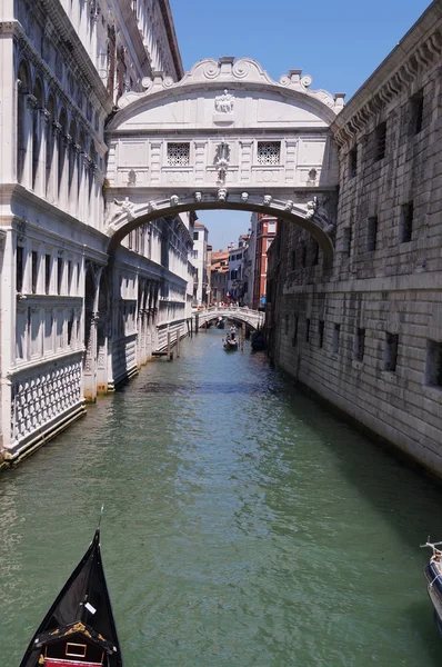 Seufzerbrücke in Venedig, Italien — Stockfoto