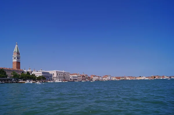 Čtvercové nábřeží San Marco, Benátky, Itálie — Stock fotografie